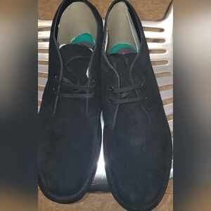 NWOB Clarks Men's Black Suede Lace-Up boots 13
